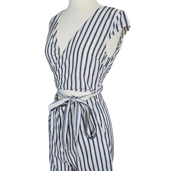 Lulus Jetset to Go Striped Jumpsuit Size Small - Picture 11 of 13